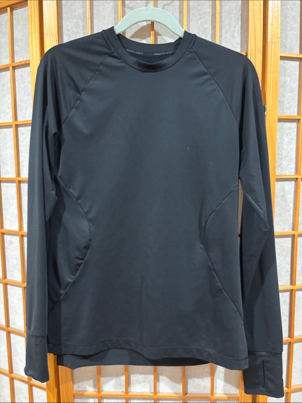 Nike Women’s Dry Fit Long-Sleeve Performance Shirt - Black